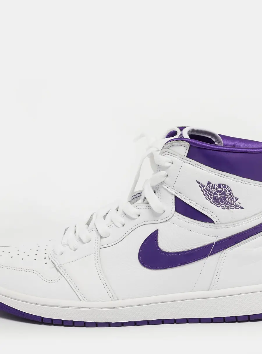 Air Jordans Jordan 1 Retro Court Purple Size 44.5 White/Purple Leather High Top Sneakers