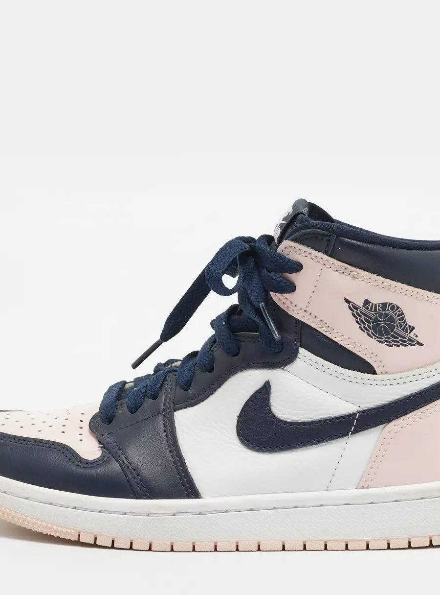 Air Jordans 1 Retro High Size 36 Navy Blue Leather and Patent OG SE 'Bubble Gum High Top Sneakers