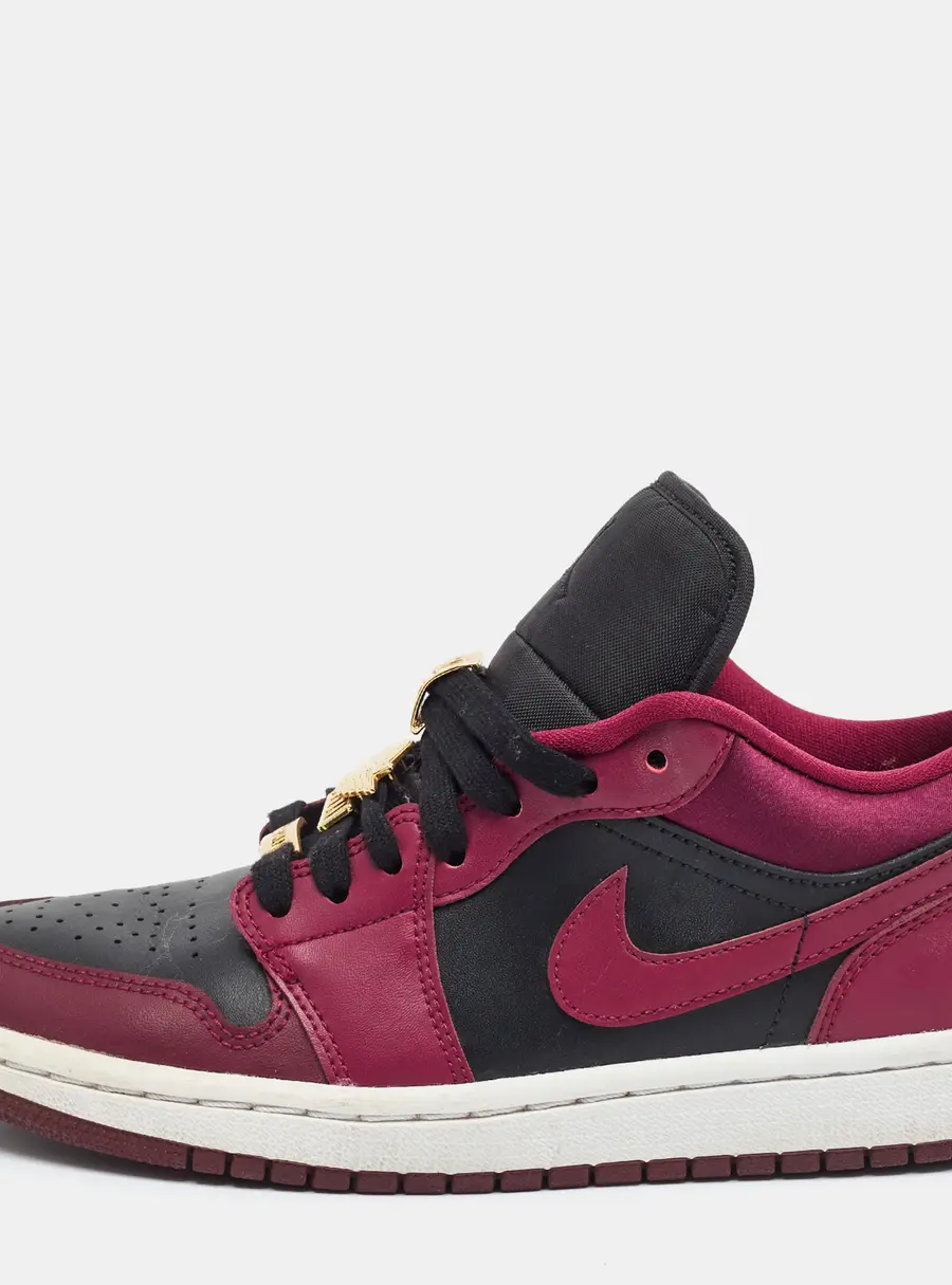 Air Jordans Jordan 1 Dark Beetroot Size 38 Burgundy/Black Leather and Satin Low Top Sneakers