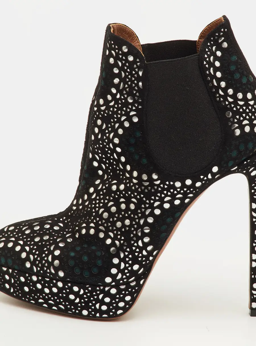 Alaia Lasercut Size 40 Black/Silver Suede Platform Ankle Length Boots