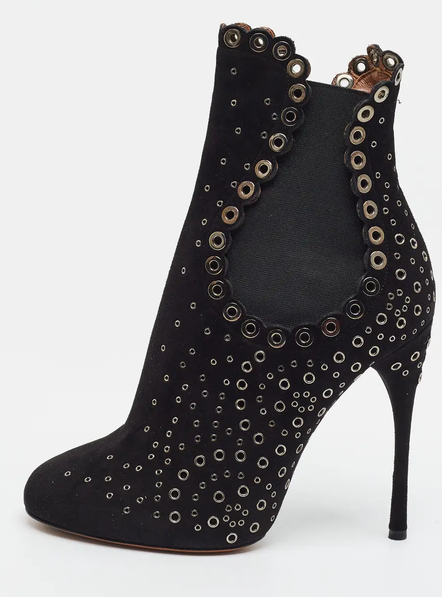 Alaia Gomet Size 39 Black Laser Cut Suede Ankle Length Boots