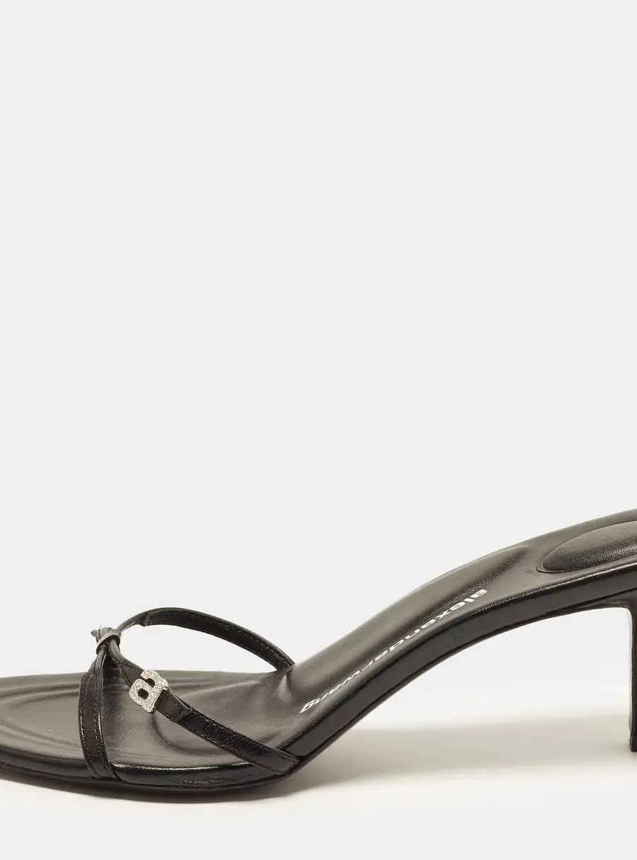 Alexander Wang lucienne Size 41 Black Leather Slide Sandals