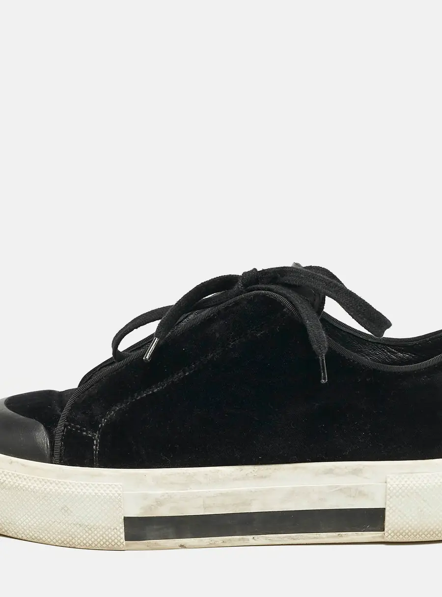 Alexander McQueen Black Velvet and Leather Lace Low Top Sneakers Size 38