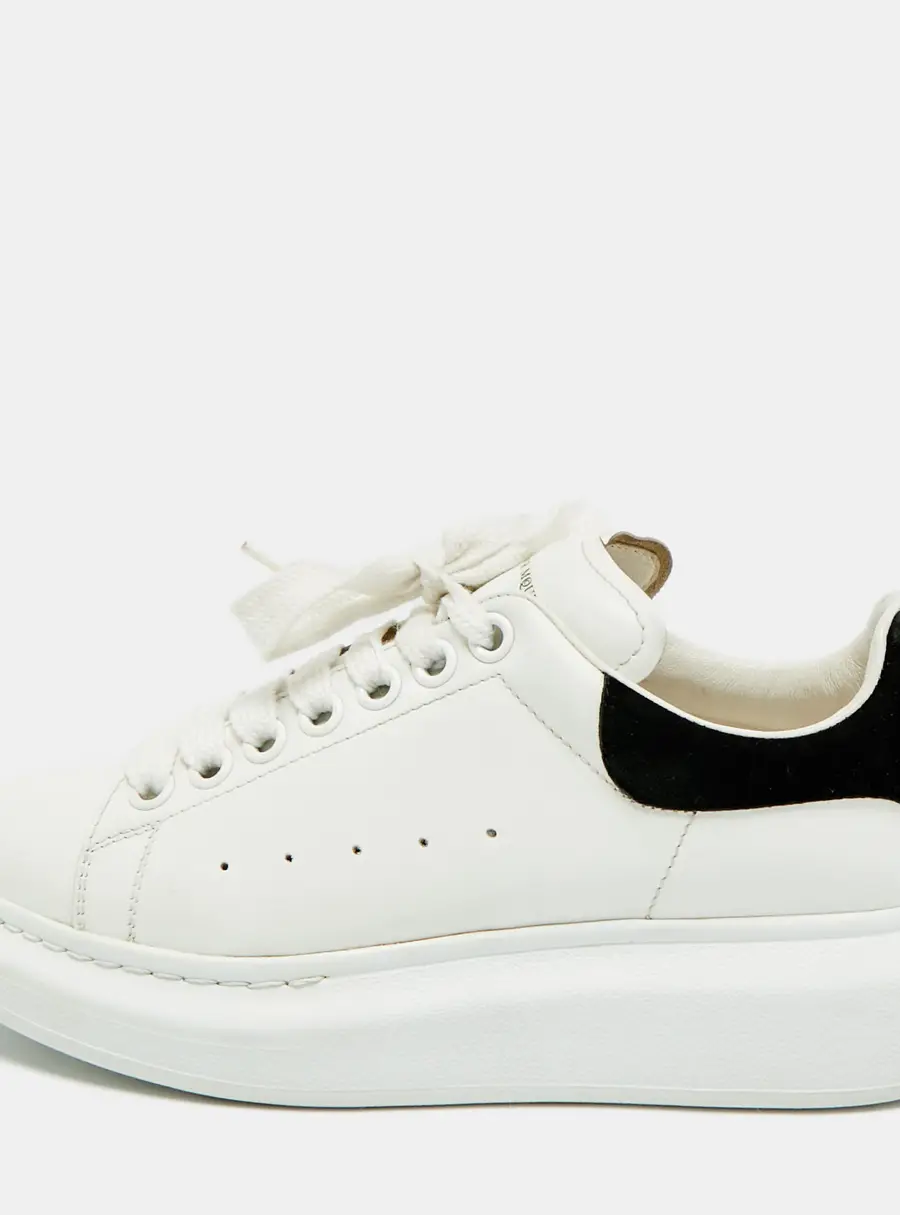 Alexander McQueen Oversized Size 37.5 White/Black Leather and Suede Low Top Sneakers