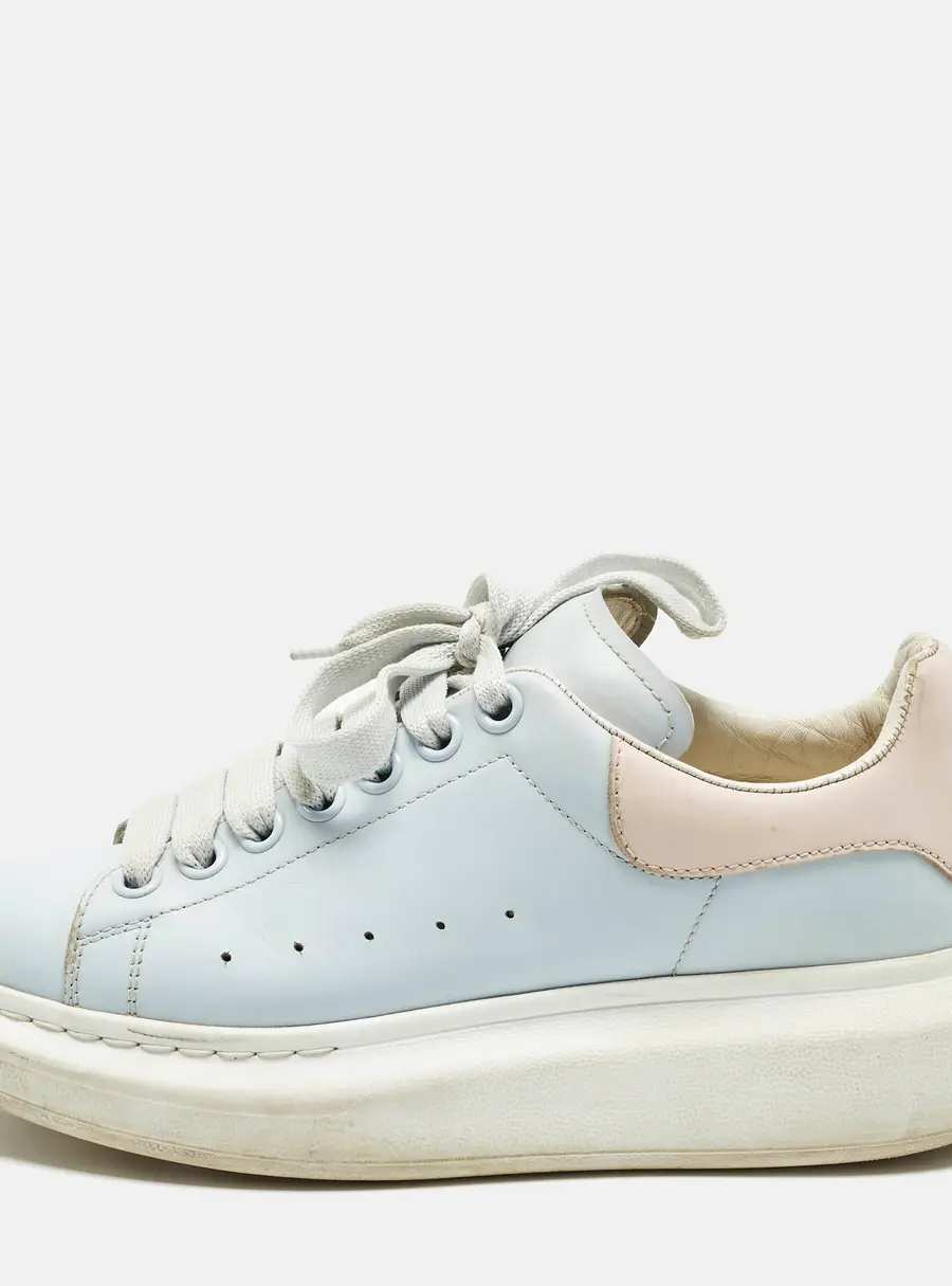 Alexander McQueen Oversized Size 38.5 Blue/Pink Leather Lace Up Sneakers