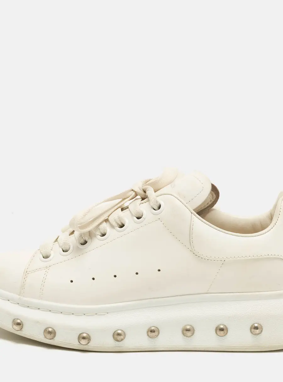 Alexander McQueen Oversized Size 38 White Leather Lace Up Sneakers