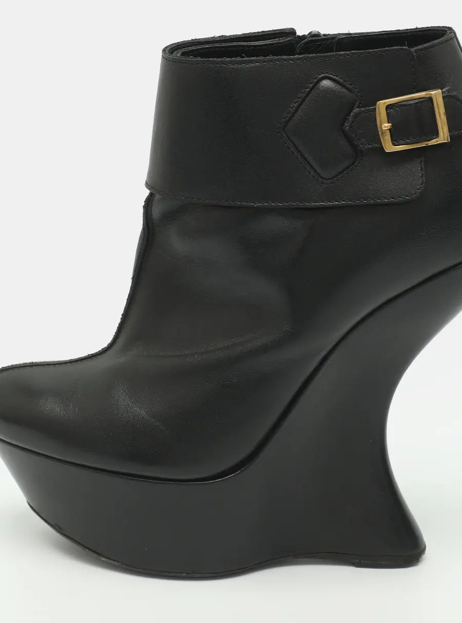 Alexander McQueen Size 36 Black Leather Wedge Ankle Length Boots