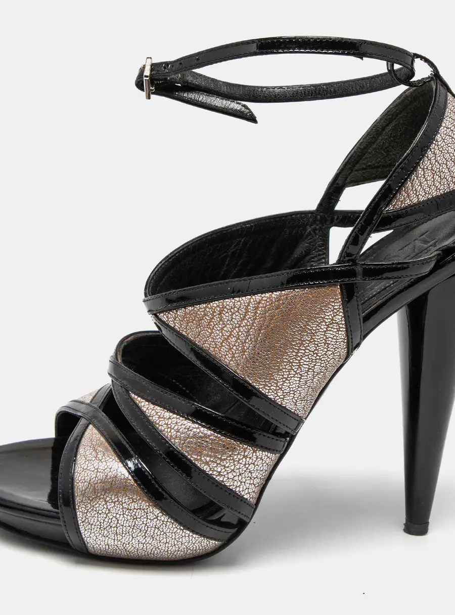 Alexander McQueen Black/Silver Leather and Patent Ankle Strap Sandals Size 35.5