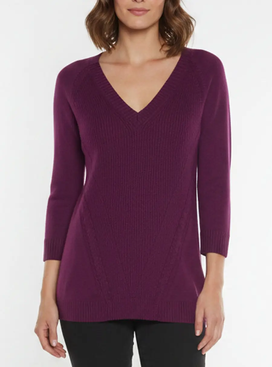 Burberry Brit Magenta Cashmere Knit V-Neck Pullover M
