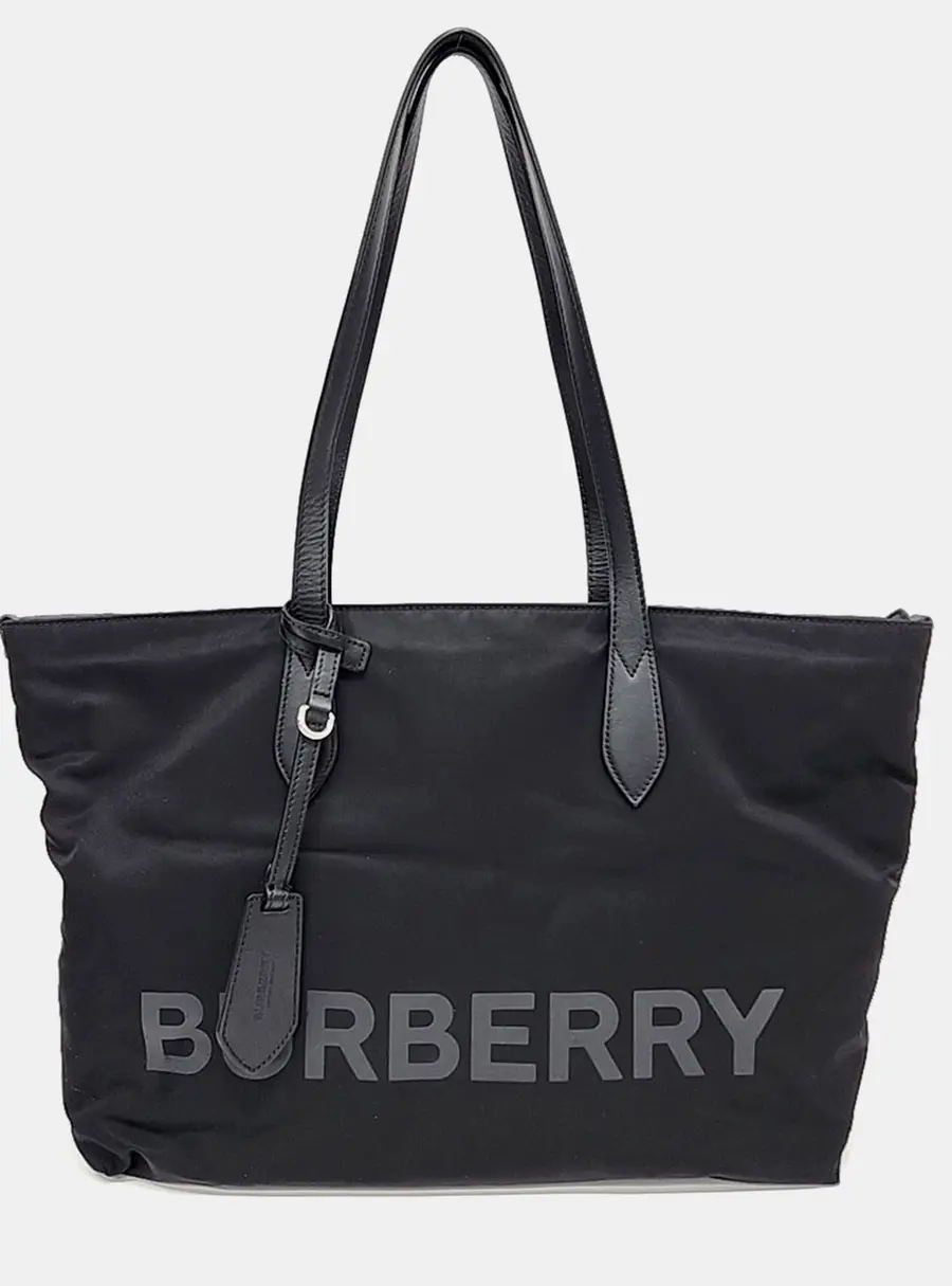 Burberry Black Fabric shoulder bag