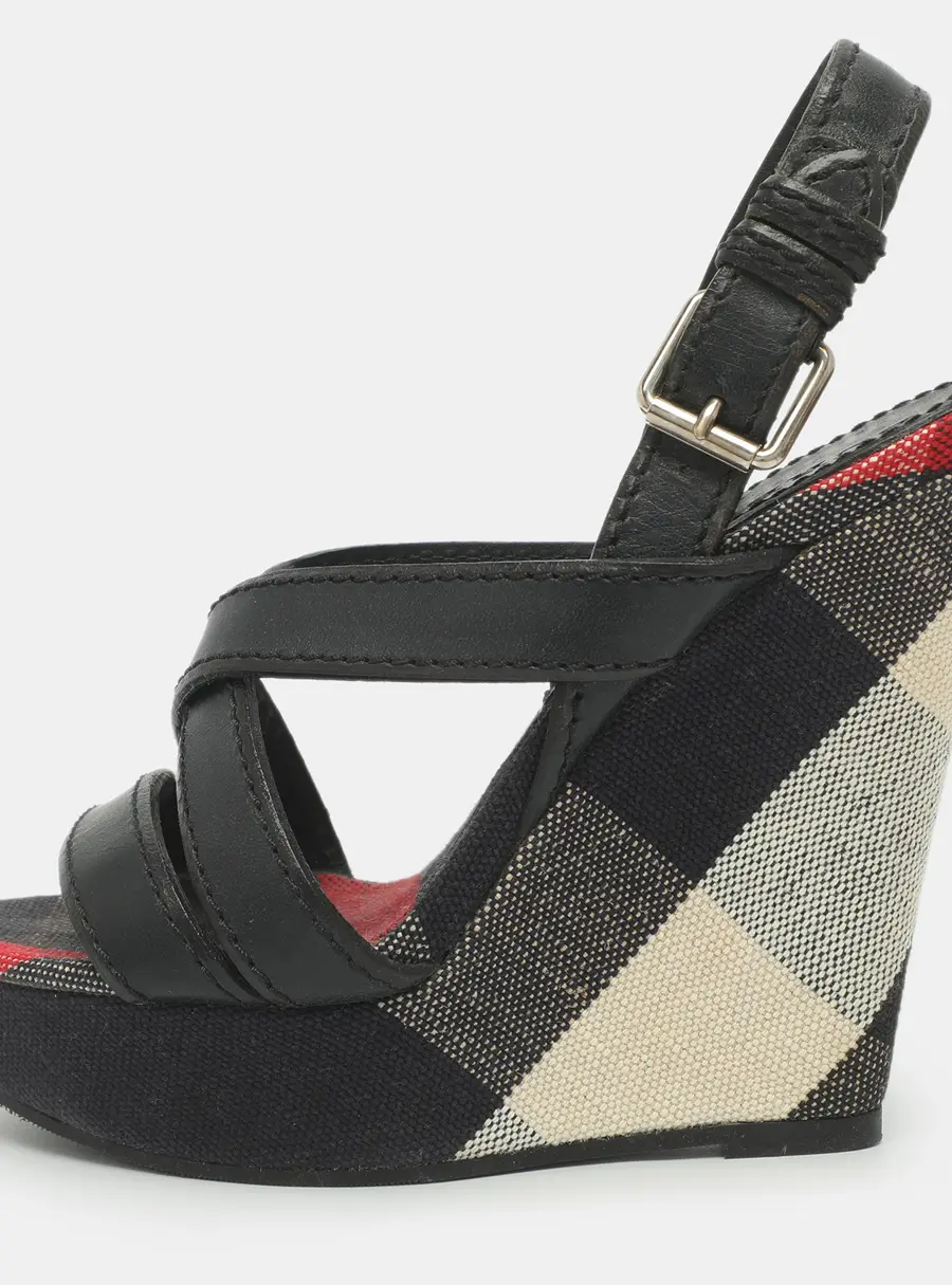 Burberry Warlow Size 36 Navy Blue Leather Wedge Platform Sandals