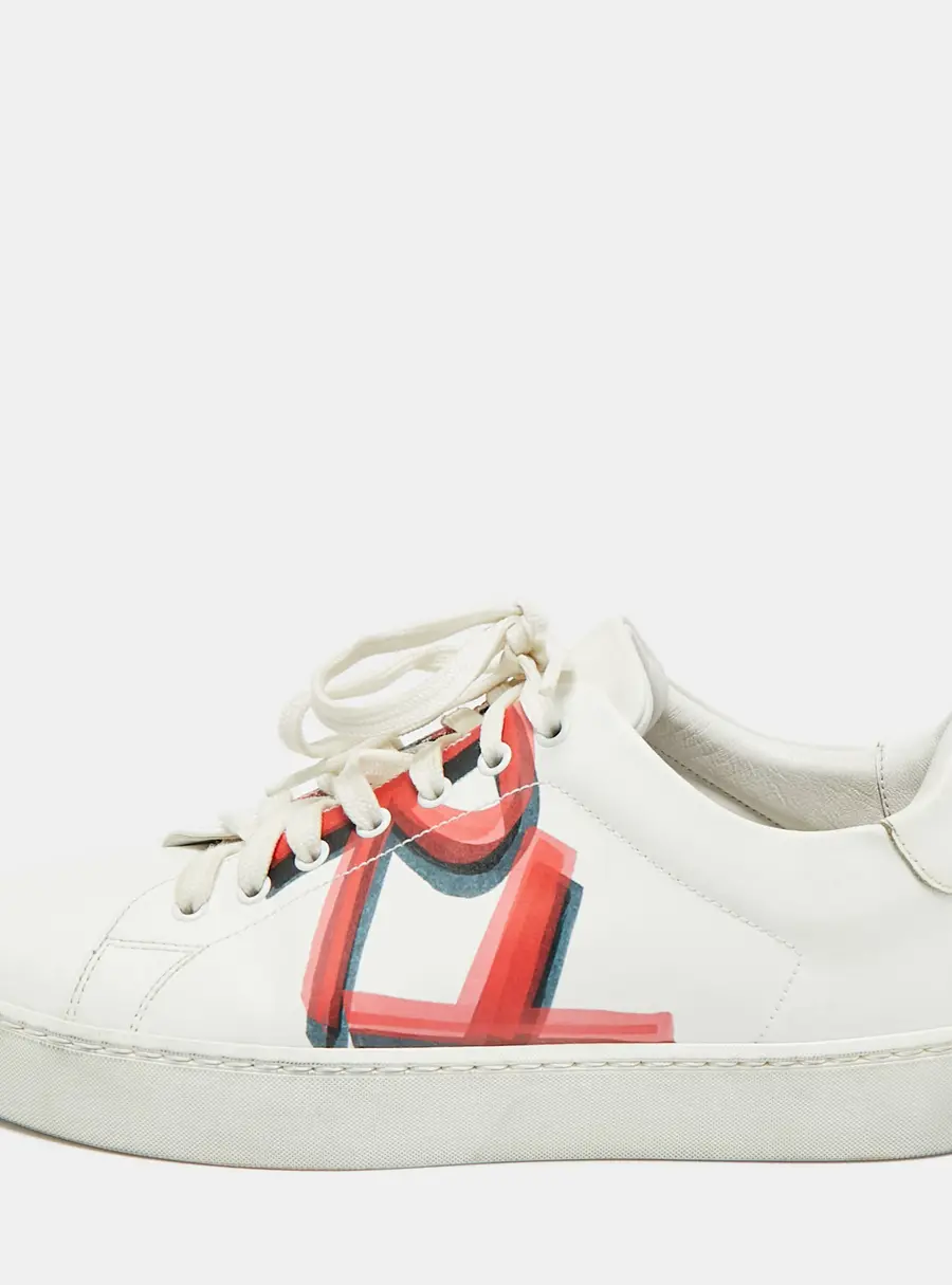 Burberry Graffiti Size 36.5 White Leather Lace Up Sneakers
