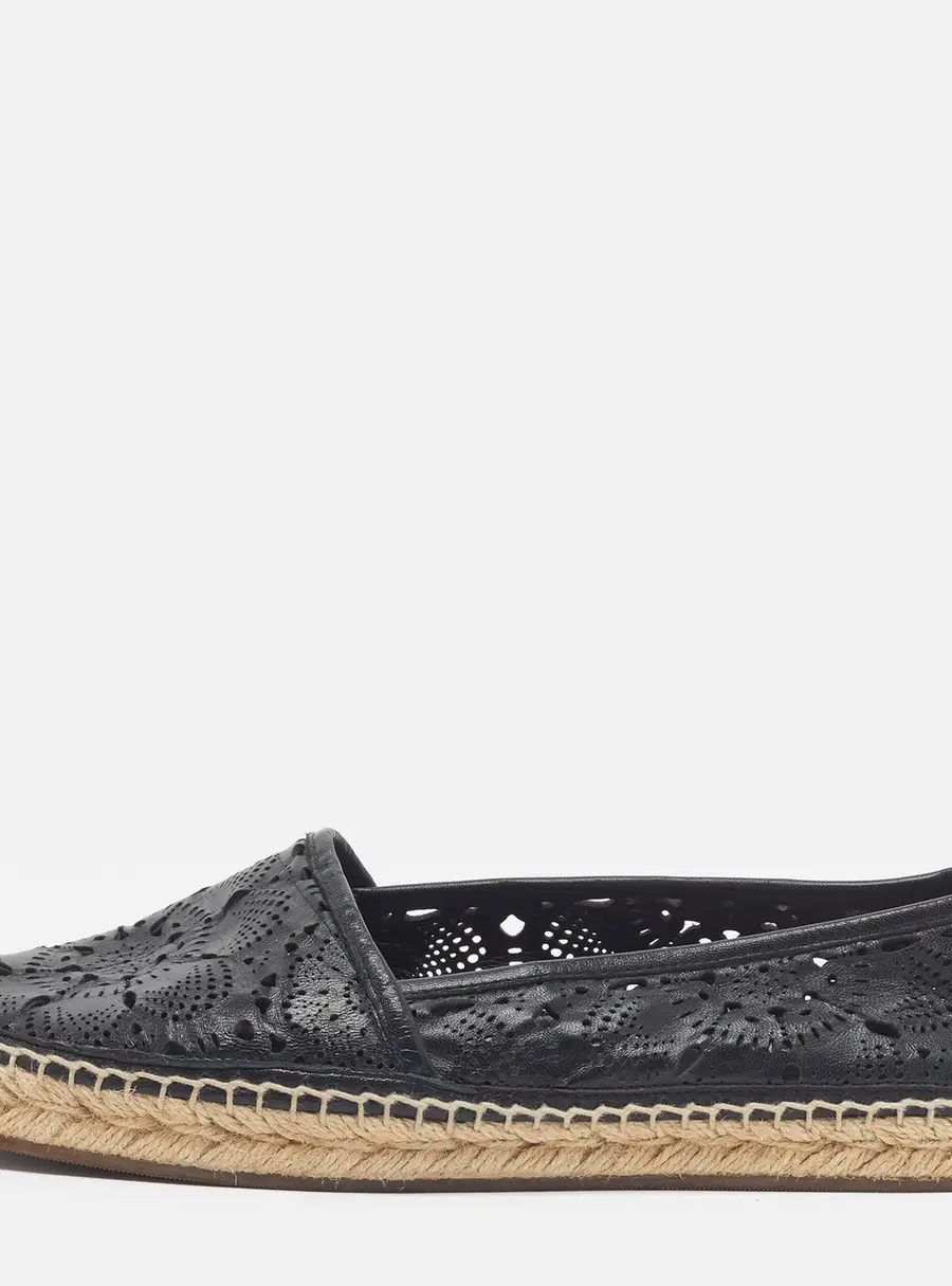 Burberry Size 39.5 Black Cut Out Leather Espadrille Flats