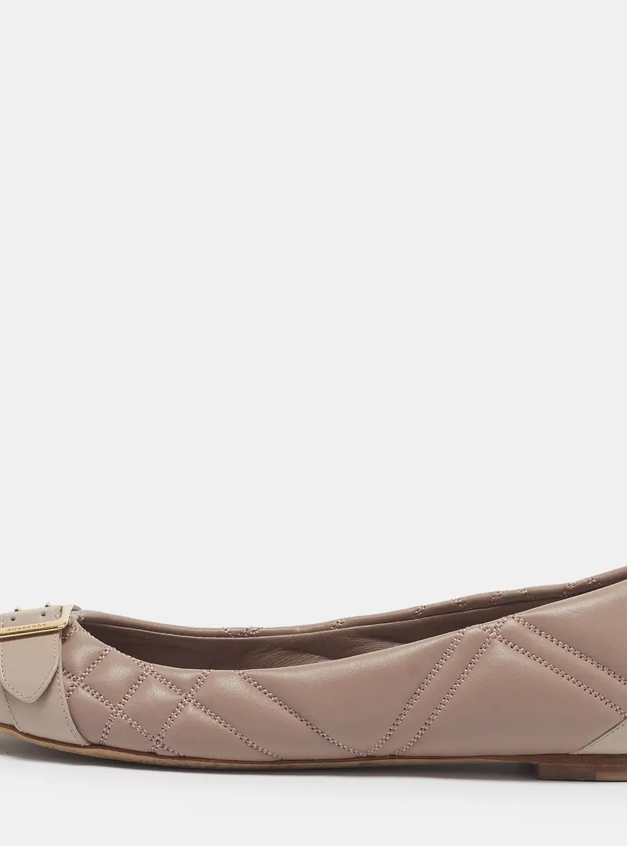 Burberry Size 38 Taupe Quilted Leather Buckle Detail Ballet Flats