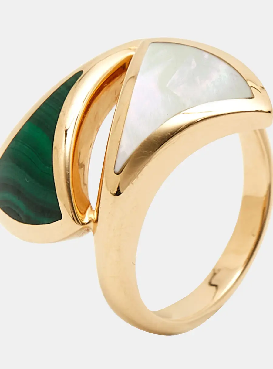Bvlgari Divas' Dream Malachite Mother of Pearl 18k Yellow Gold Charm Ring EU 50