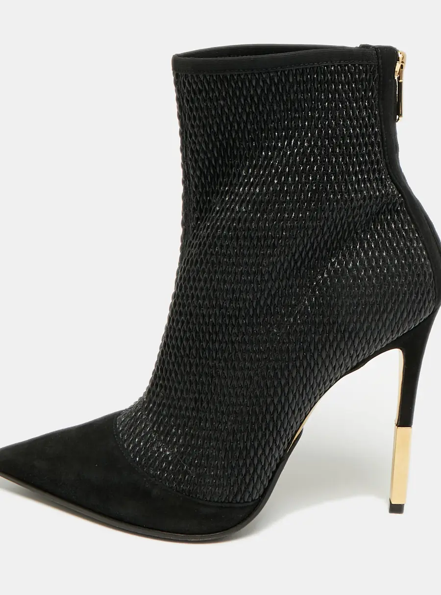 Balmain Size 39.5 Black Suede And Leather Ankle Length Boots