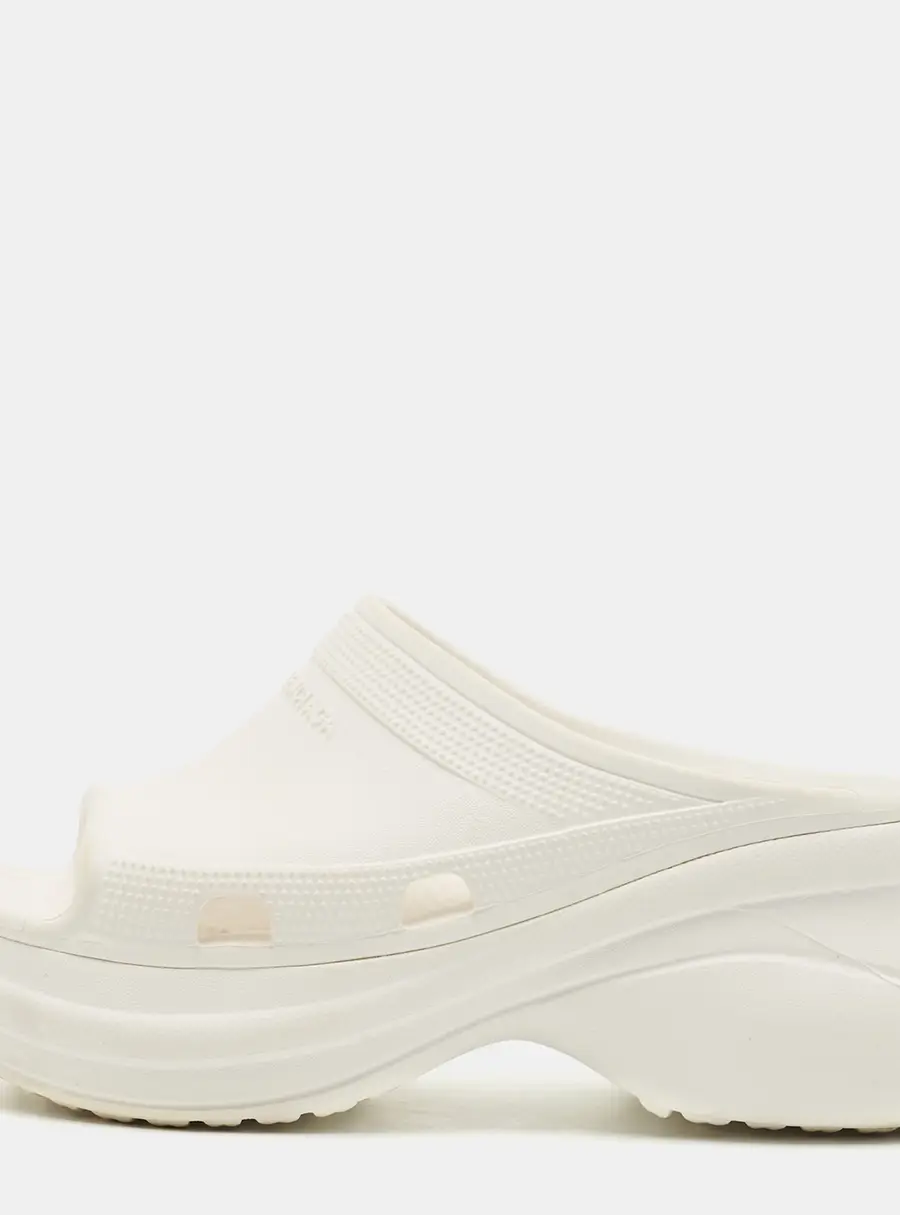 Balenciaga x Crocs White Rubber Pool Slides Size 38