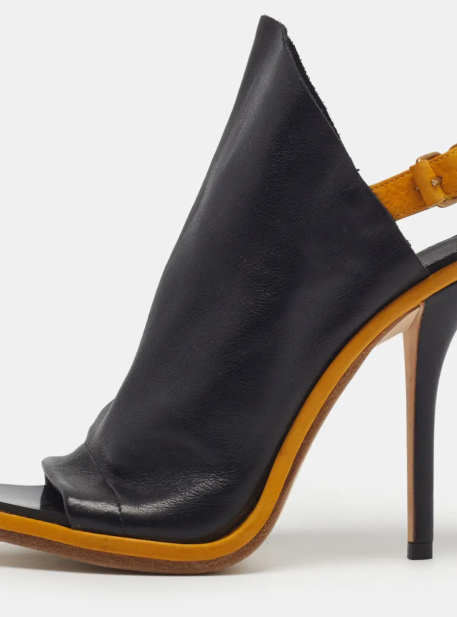 Balenciaga Glove Size 36.5 Black Leather Slingback Sandals