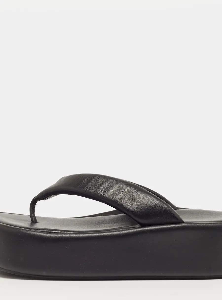 Balenciaga Size 37 Black Leather Platform Thong Sandals