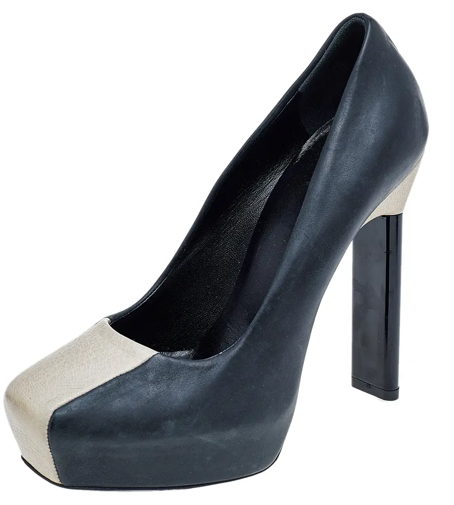 Balenciaga Black/Beige Leather Pumps Size 38.5