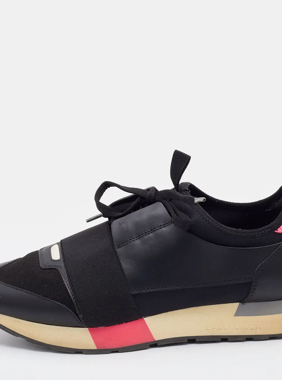Balenciaga Race Runner Size 40 Black Knit Fabric and Leather Low Top Sneakers