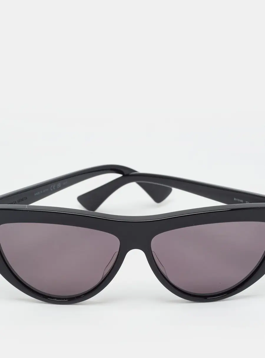Bottega Veneta Black BV1018S Frame Cat Eye Sunglasses