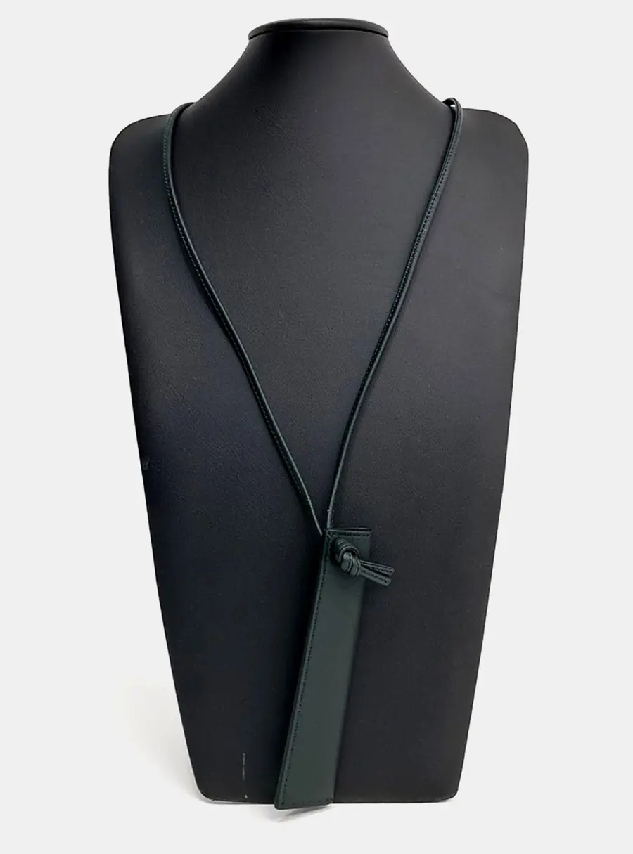 Bottega Veneta Leather Green Pen Holder And Necklace