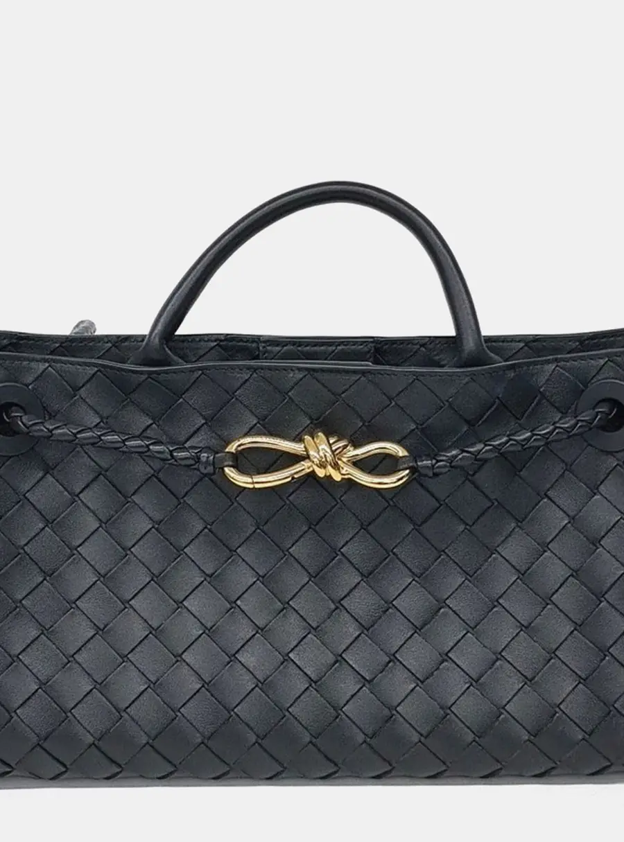 Bottega Veneta Black Leather E/W Andiamo Small