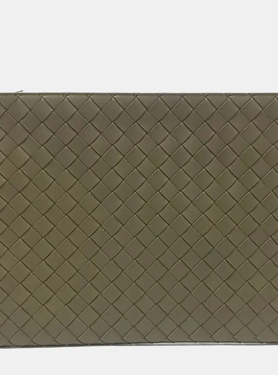 Bottega Veneta Intrecciato Weave Green Lambskin Leather Clutch Bag
