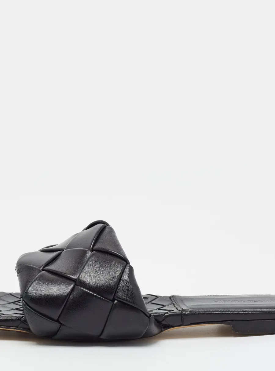 Bottega Veneta Lido Size 41 Black Intrecciato Leather Flat Slide