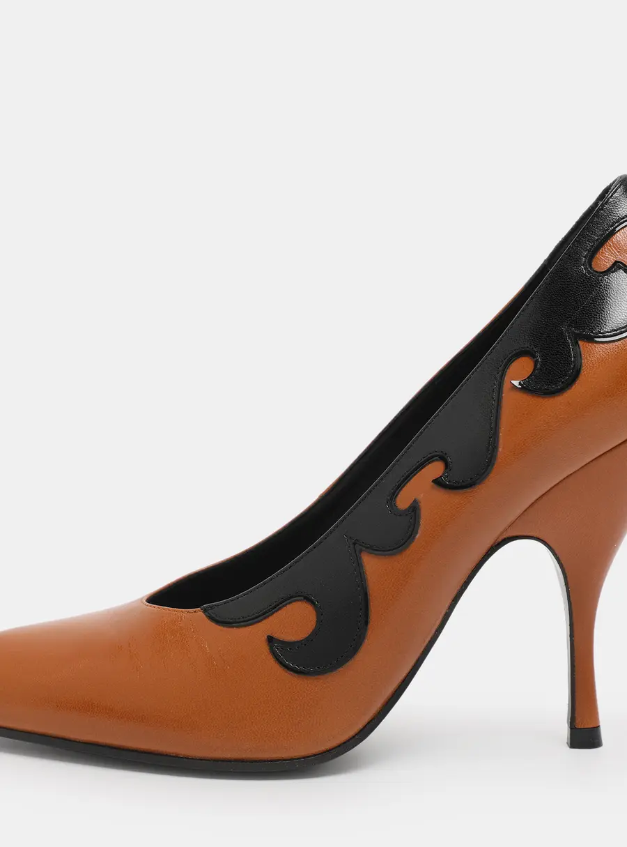 Bottega Veneta Tan Leather Pointed Toe Pumps Size 38