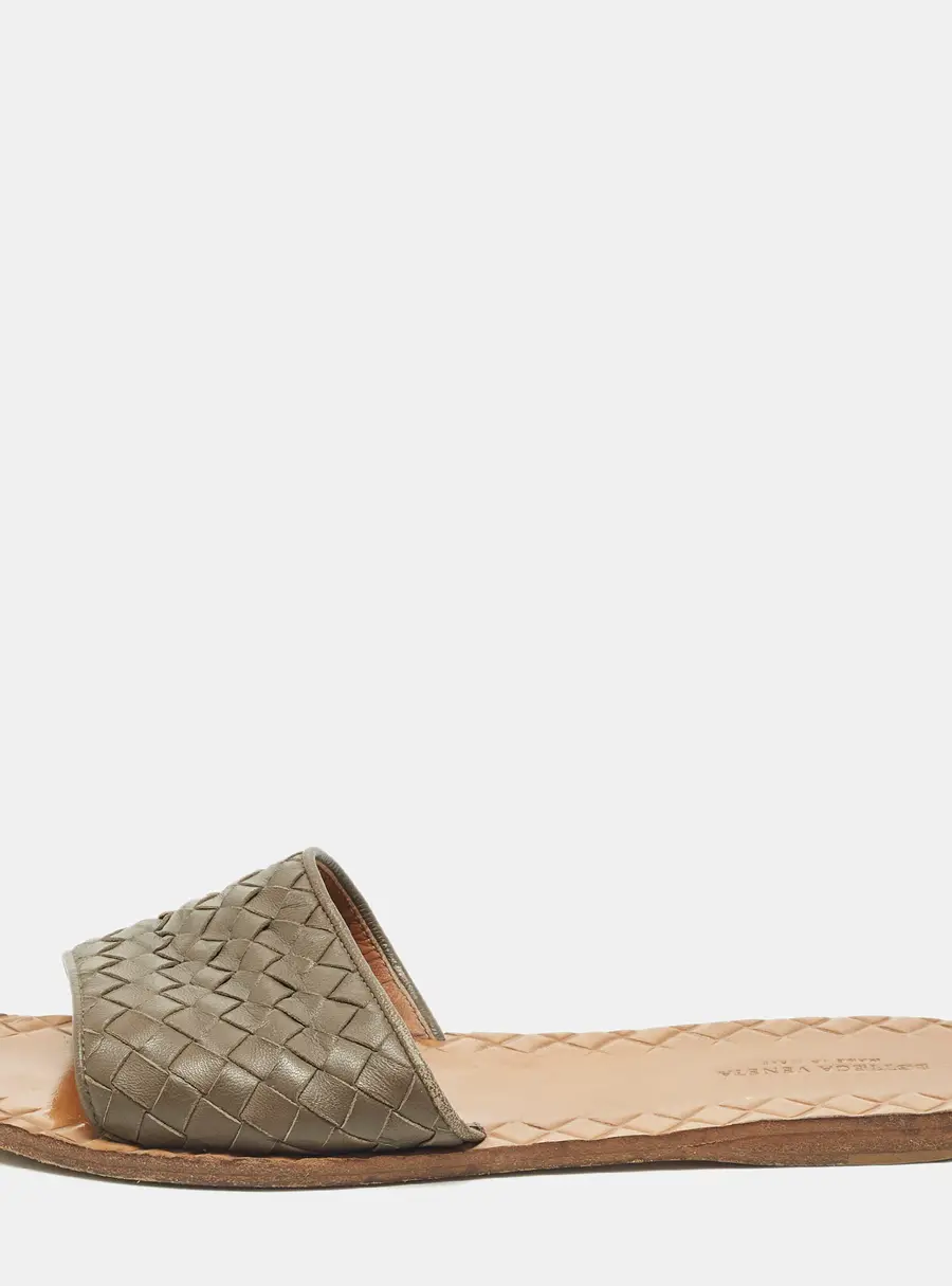 Bottega Veneta Size 37.5 Dark Brown Intrecciato Leather Flat Slide
