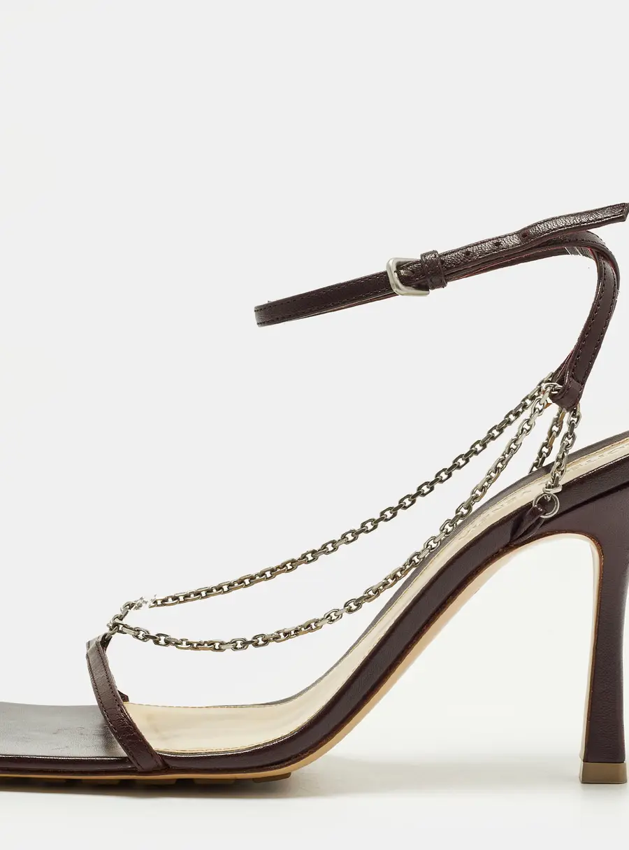 Bottega Veneta Stretch Size 38.5 Burgundy Leather Ankle Strap Sandals