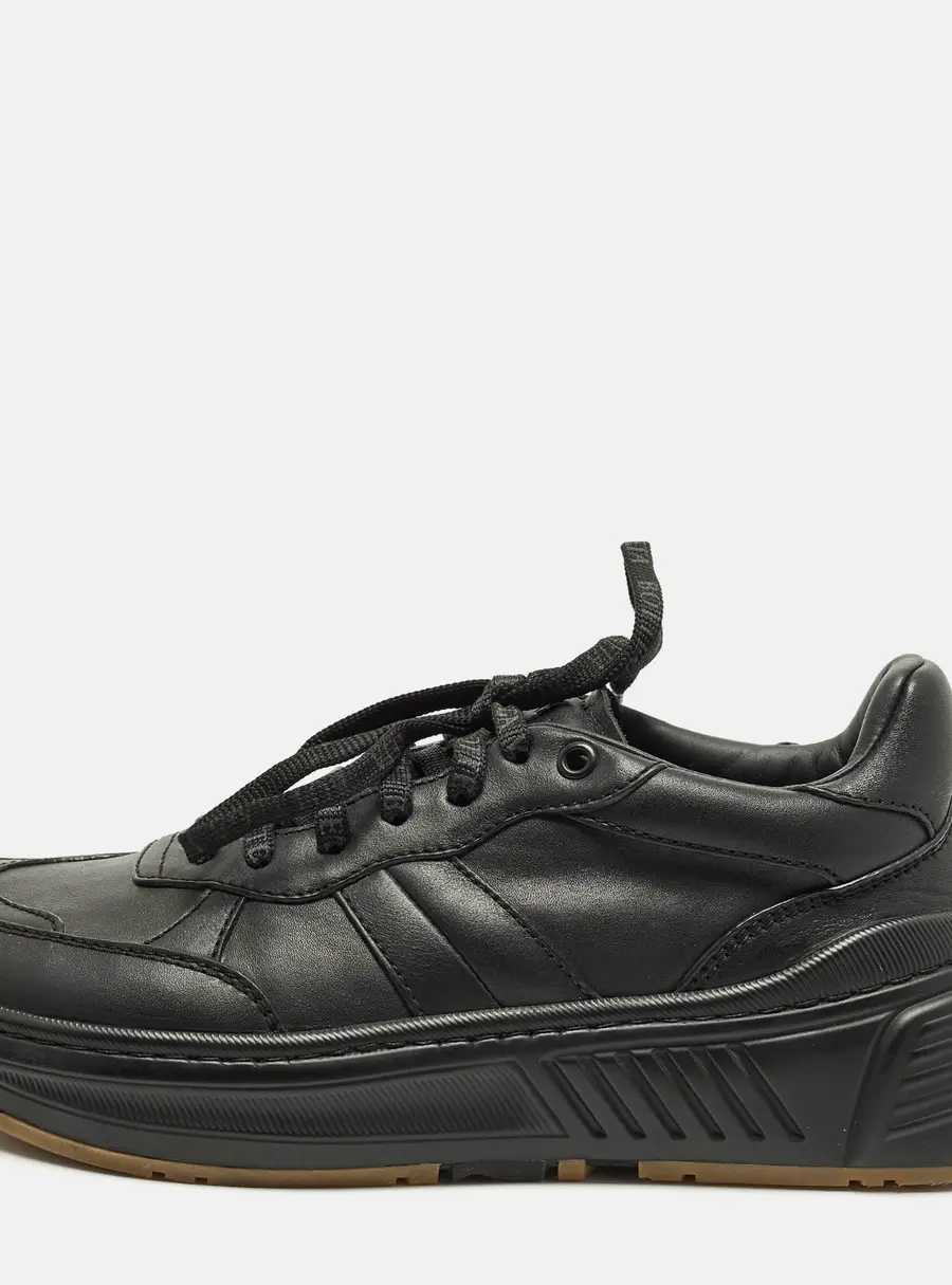 Bottega Veneta Speedster Size 39 Black Leather Low Top Sneakers