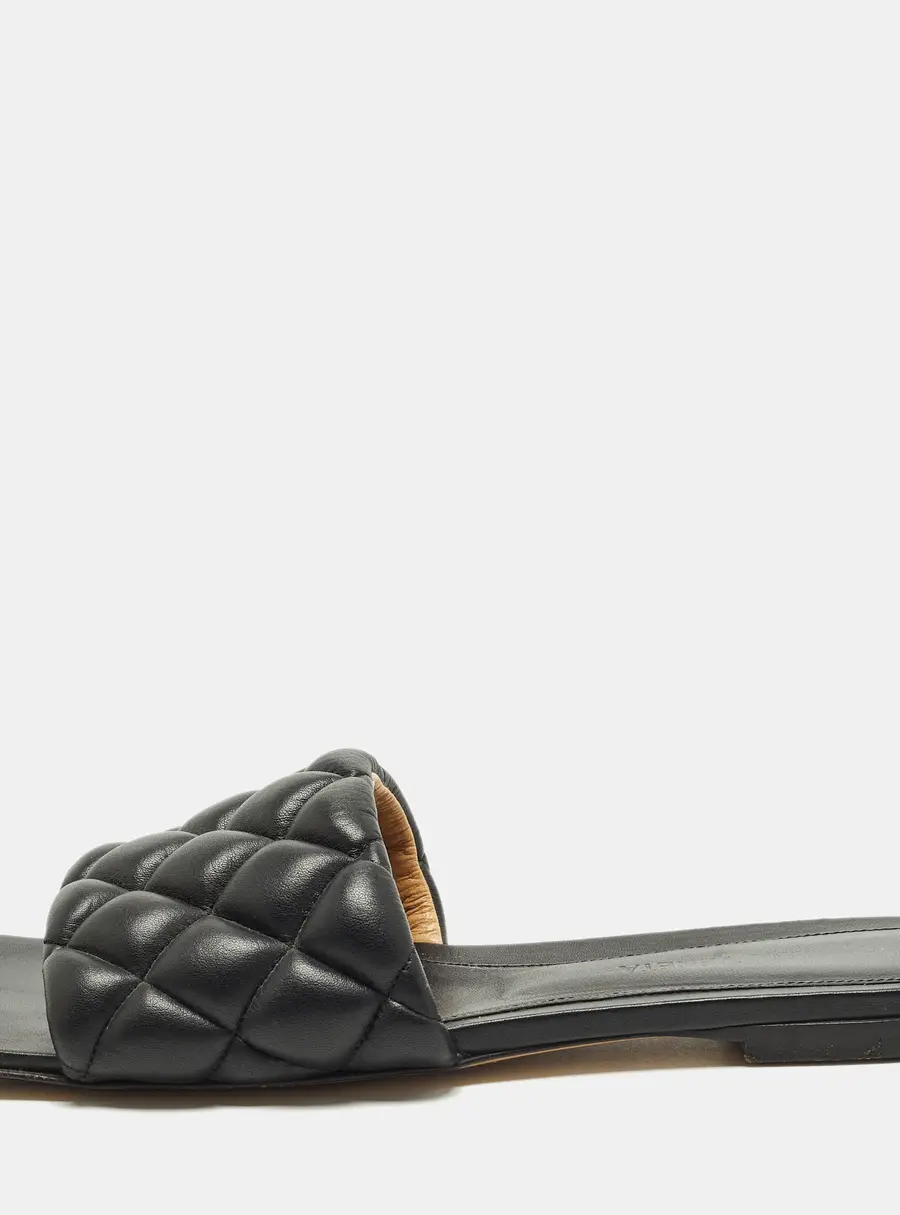 Bottega Veneta Lido Size 36.5 Black Leather Flat Slides