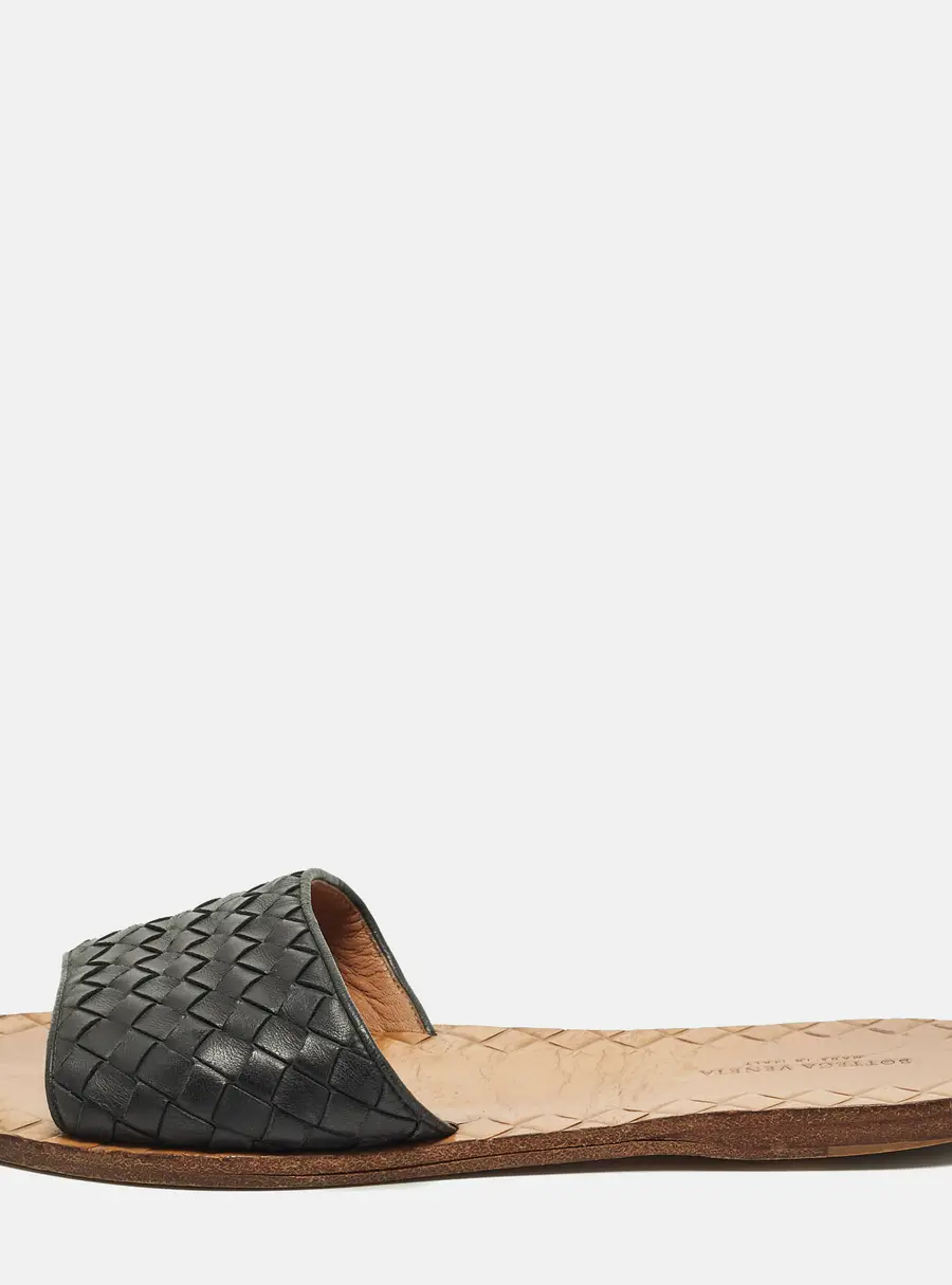 Bottega Veneta Size 37.5 Black Intrecciato Leather Flat Slip On