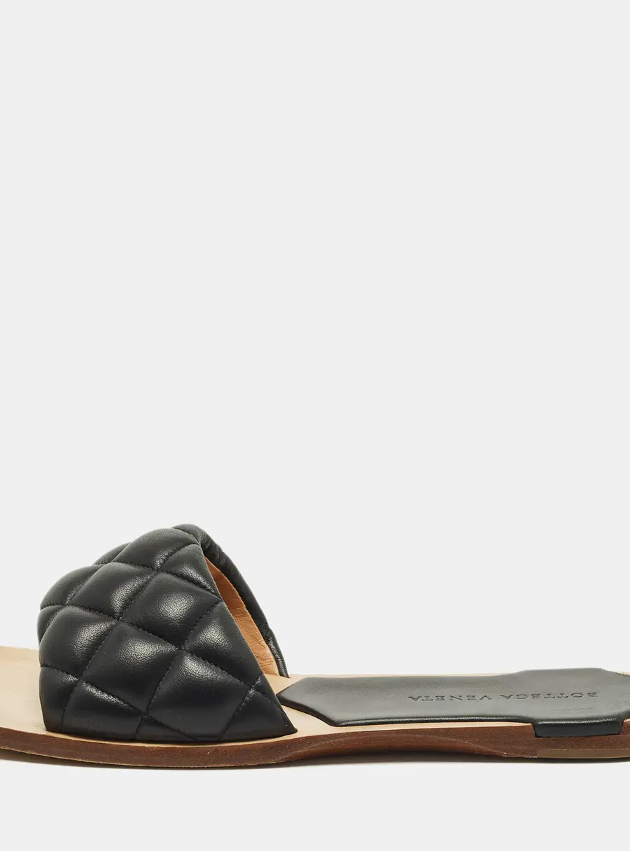 Bottega Veneta Size 36.5 Black Quilted Leather Flat Slides