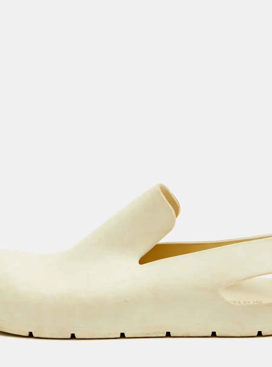 Bottega Veneta Puddle Size 40 Cream Rubber Flash Slingback Sandals