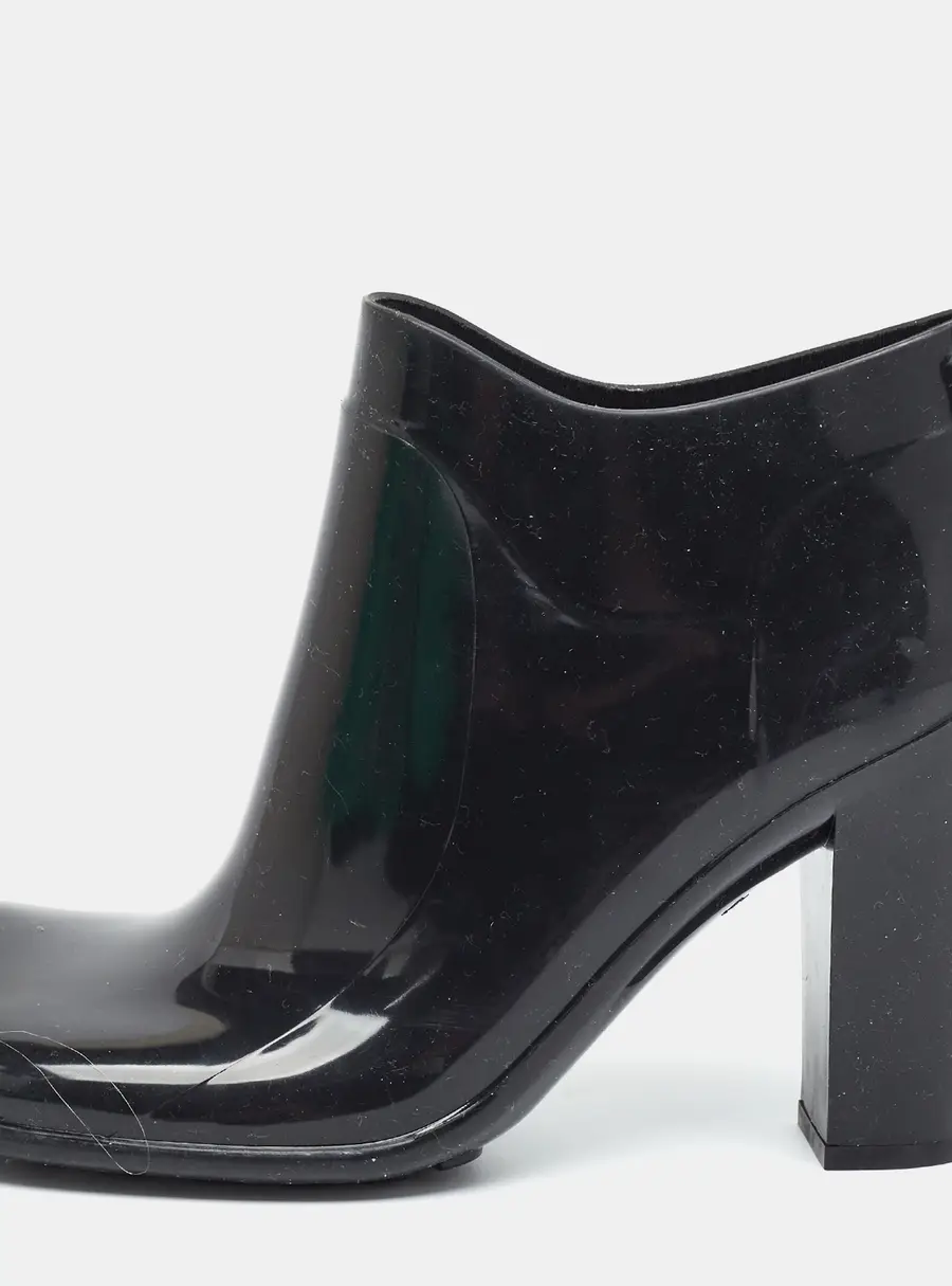 Bottega Veneta Size 39 Black Rubber Rain Boots