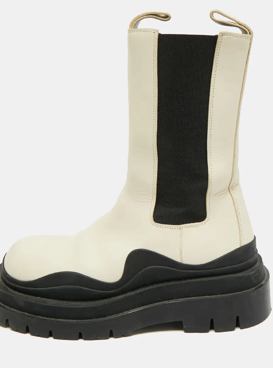 Bottega Veneta Tire Size 37 Cream Leather Ankle Length Boots