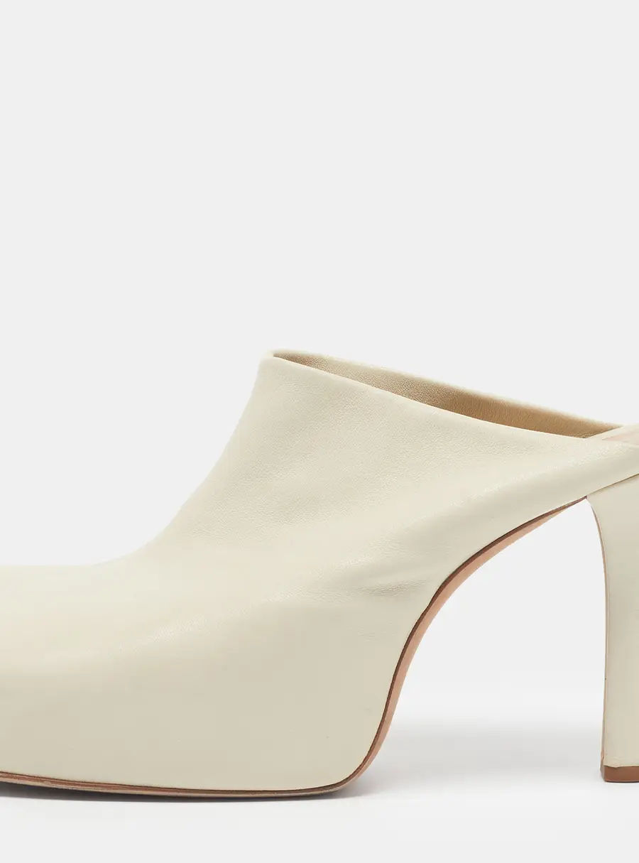 Bottega Veneta Dot Size 41 Cream Leather Mules