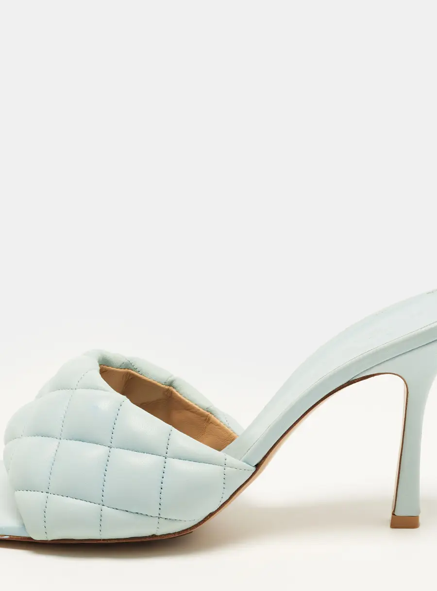 Bottega Veneta Lido Size 40 Light Blue Quilted Leather Slide Sandals
