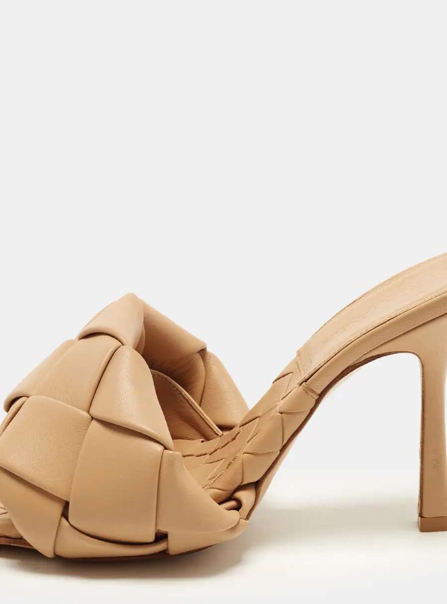Bottega Veneta Lido Size 36.5 Beige Intrecciato Leather Slide Sandals