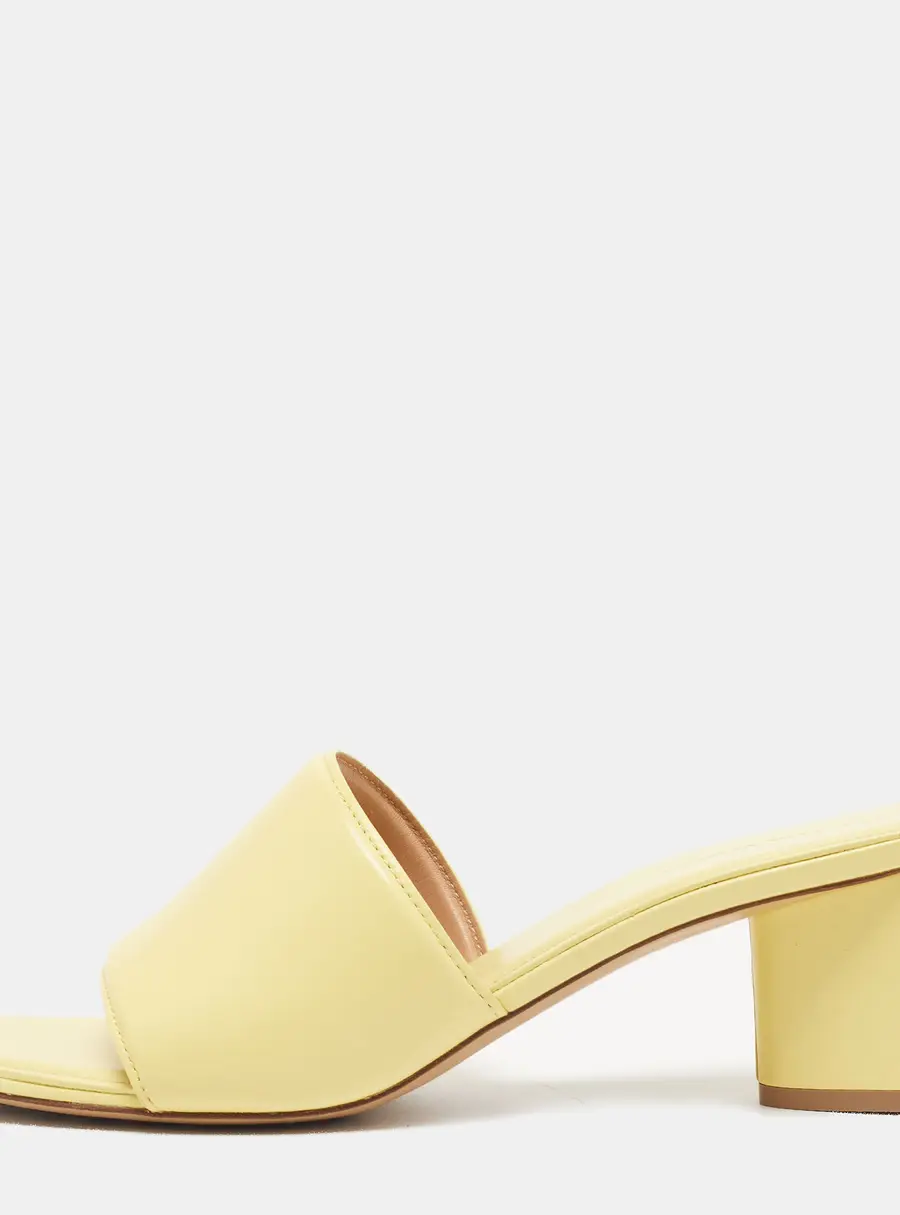 Bottega Veneta The Brand Size 41 Yellow Leather Slide Sandals