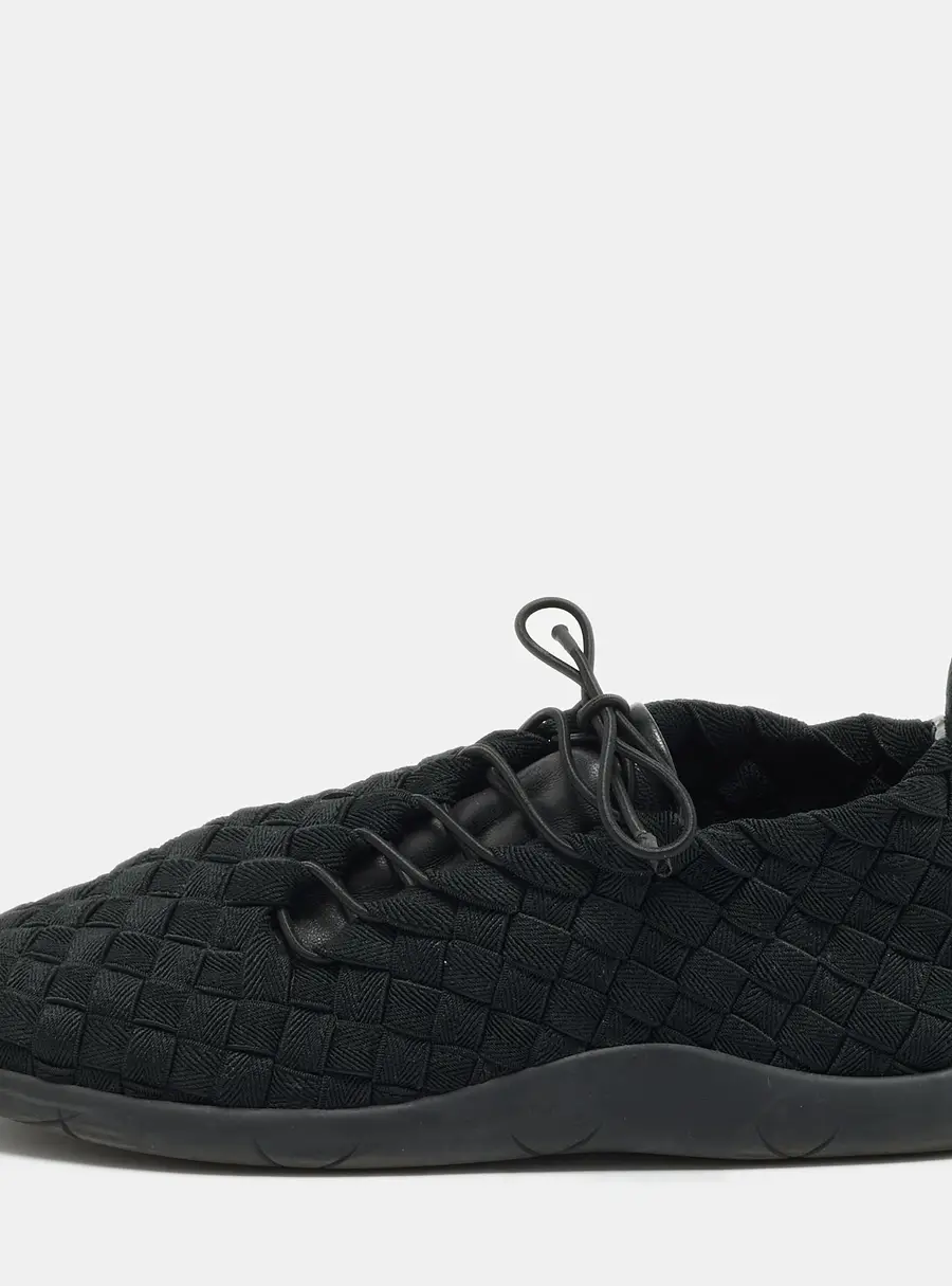Bottega Veneta Size 41.5 Black Woven Elastic Low Top Sneakers