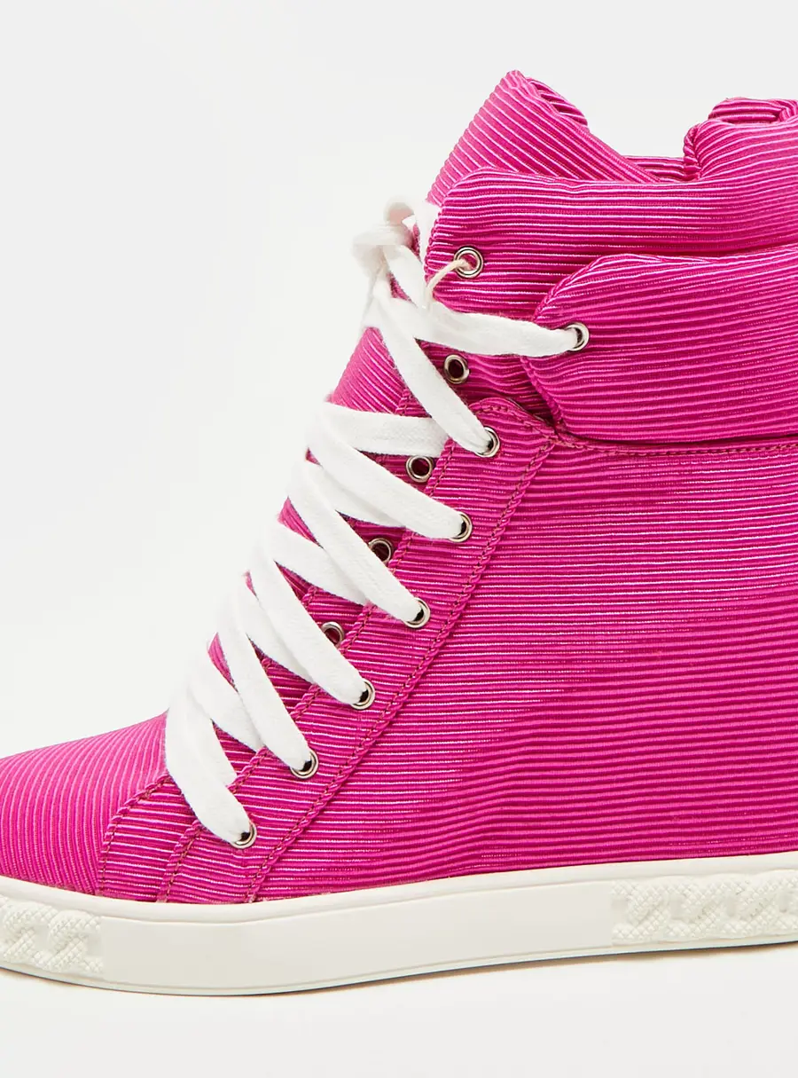 Casadei Renna Size 39.5 Pink Fabric Wedge Sneakers