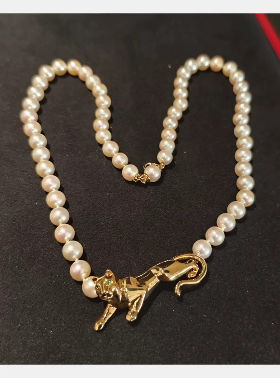 Cartier Panthere Pearl 18k Yellow Gold Necklace