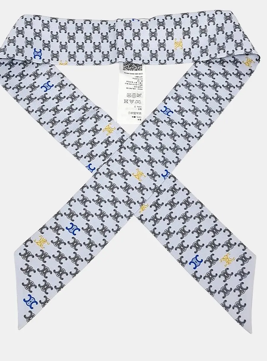 Celine Lavallière silk Sky blue twill