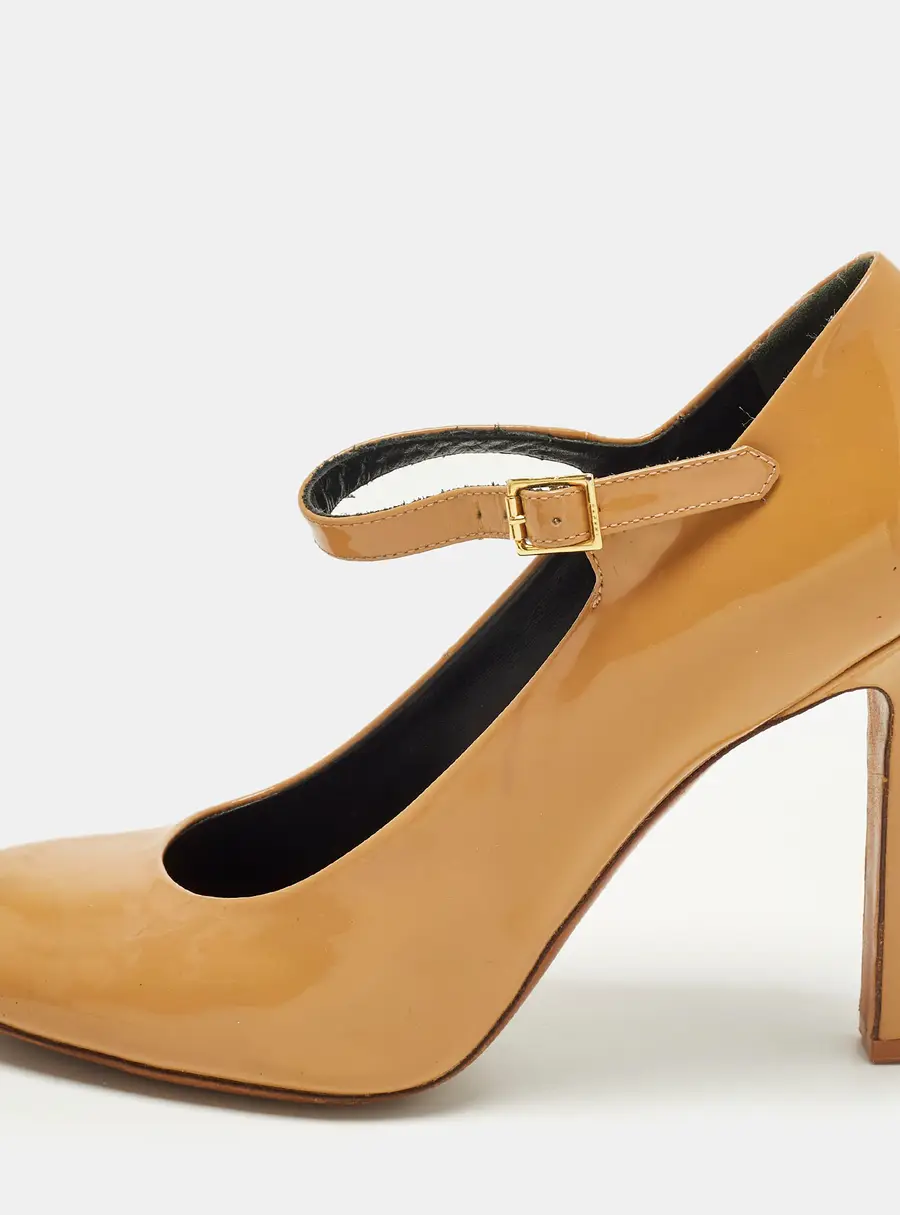 Celine Size 37 Beige Patent Leather Mary Jane Pumps