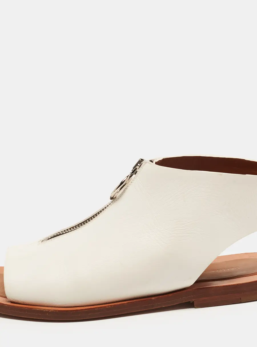 Celine Size 37 White Leather Zip Detail Flat Sandals